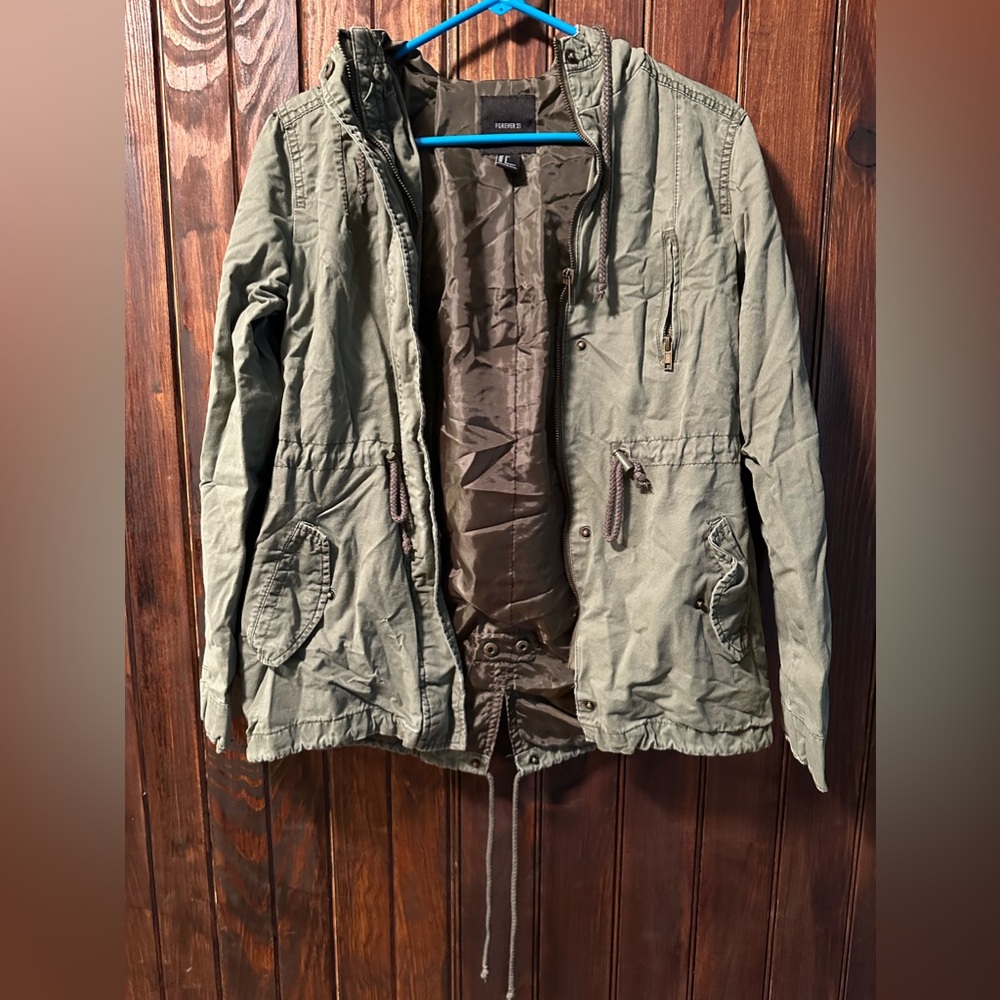 EUC Women’s Jacket